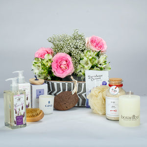 Flower Bouquet Bath Sath And Candle