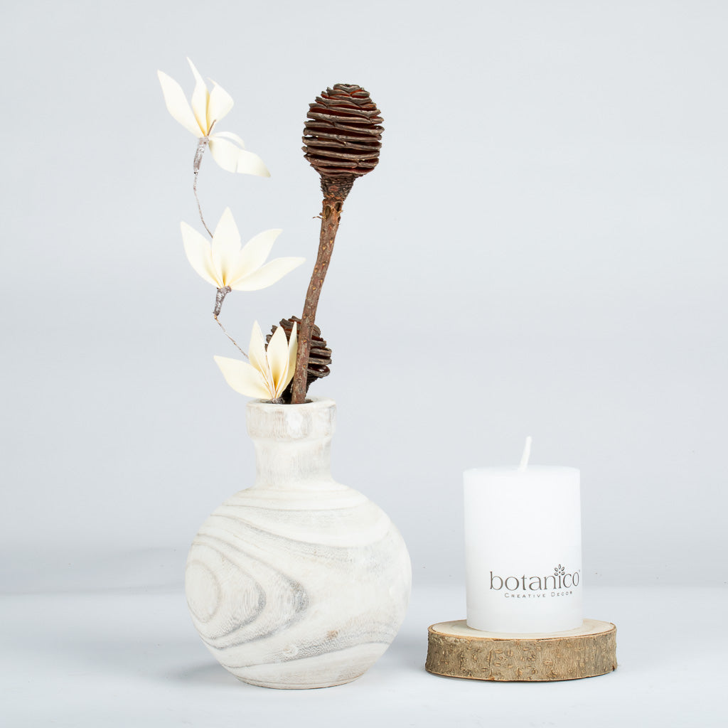 Dried White Flower Candle