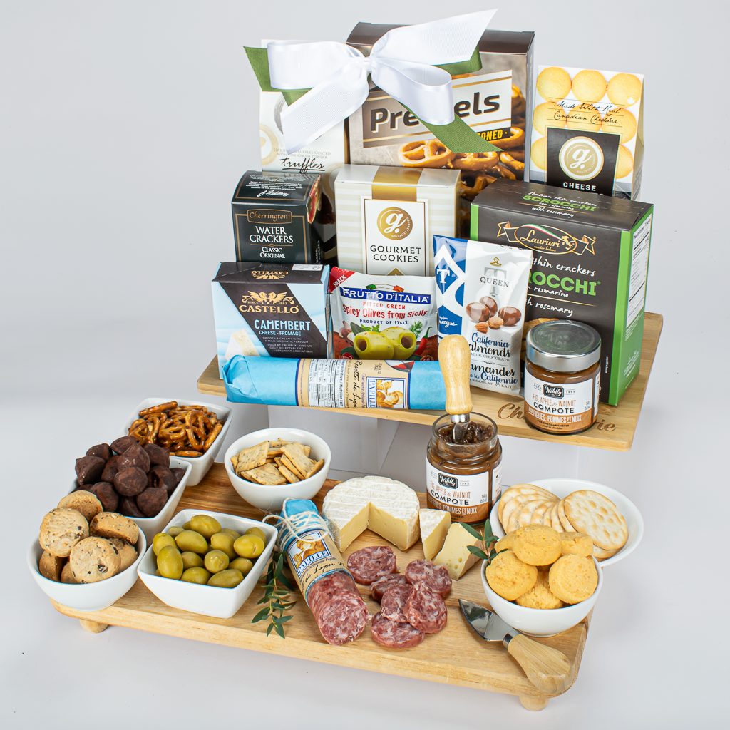 Charcuterie Board Gifts. Charcuterie Delivery in Toronto
