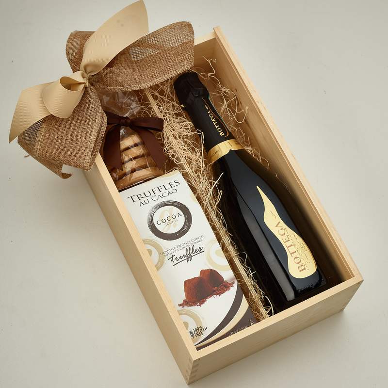 The Importance of Gift Giving in a Relationship
