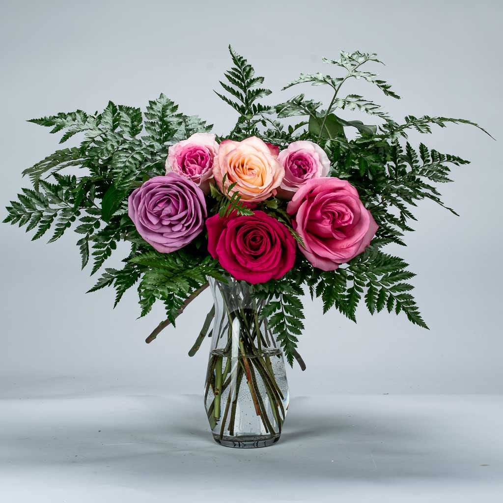 6 Mixed Roses Vase