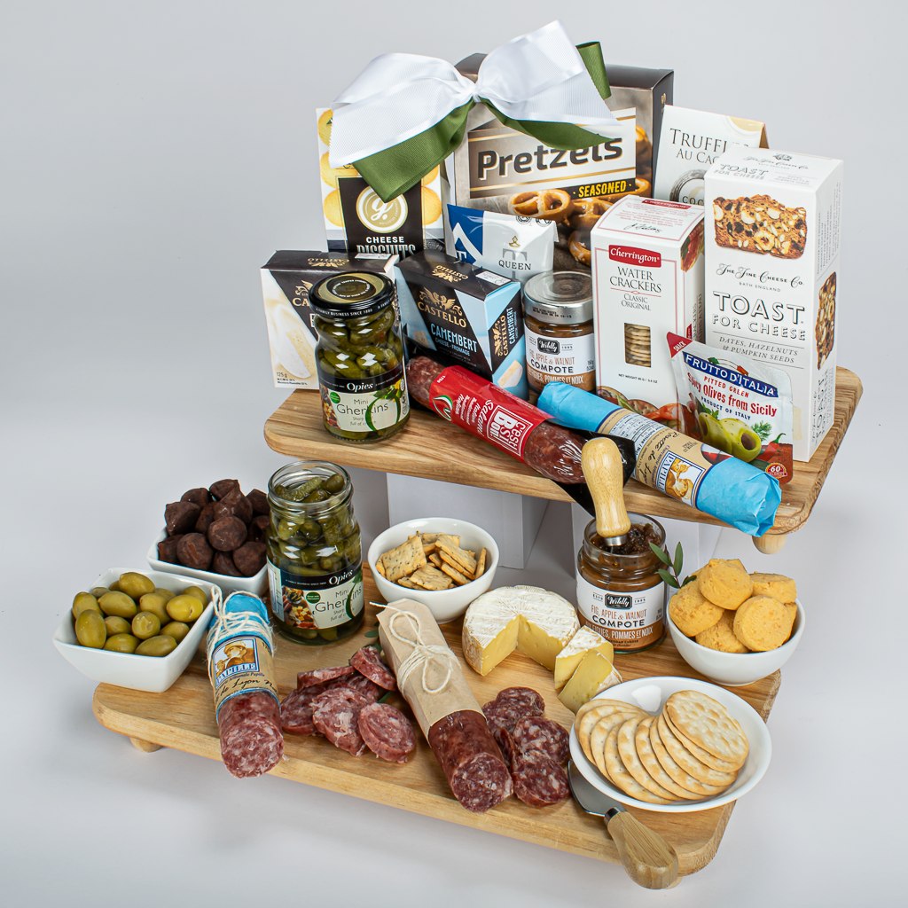 Charcuterie Platter With Cheese And Meats