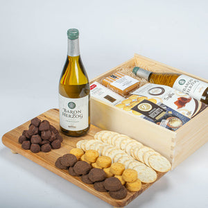 Kosher Gift Box With Chardonnay