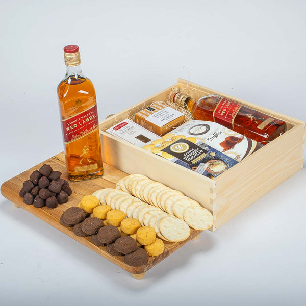 Red-Johnnie-Wine-Box-
