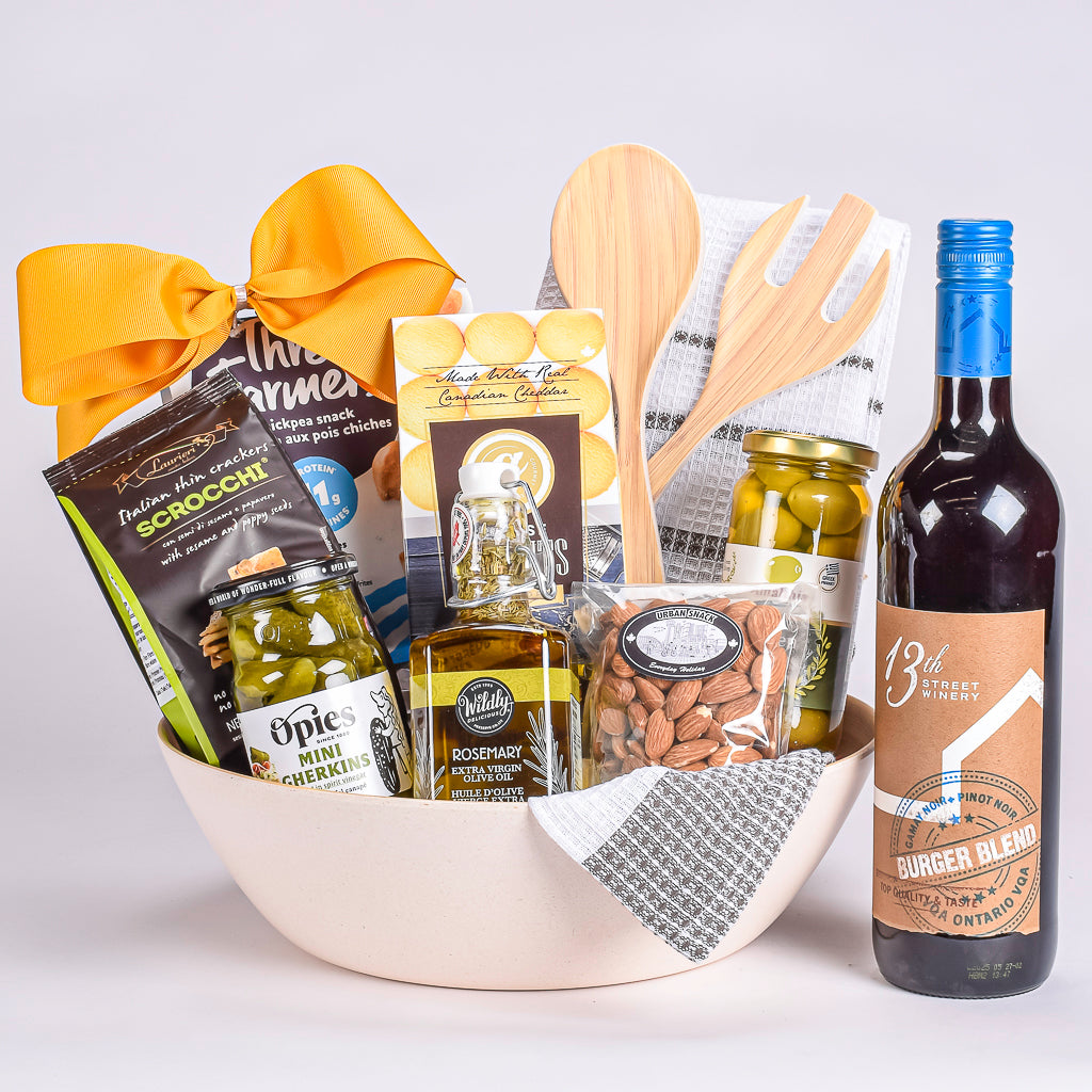 Salad Bowl With Olive Oil, Mini Gherkins, Crackers, Chickpeas, Almonds, Wine And Tea Towel 
