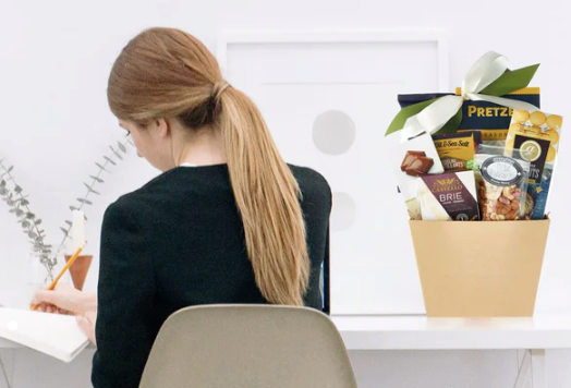 On Time Gifts Delivery Canada