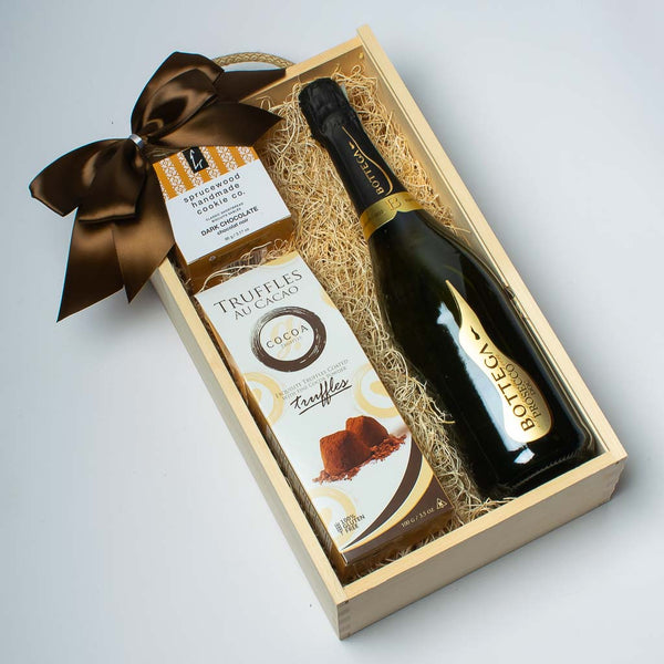 Prosecco With Truffles Wooden Gift Box - MY BASKETS